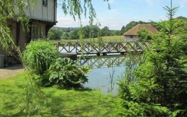 Waters End Farm Bed & Breakfast