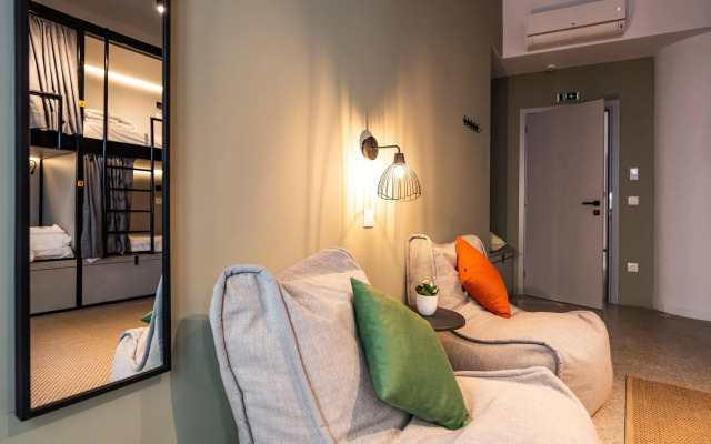 Athens Hub Hostel