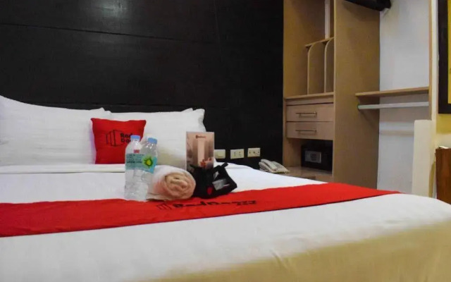 RedDoorz Plus @ Hernan Cortez Cebu