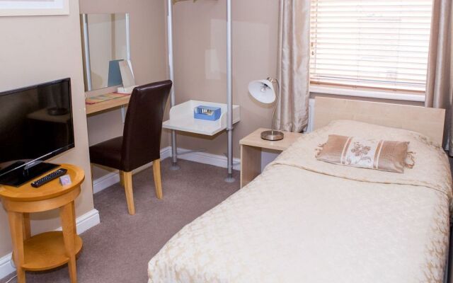 Oak House B&B