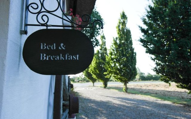 Bed & Breakfast Naboløs