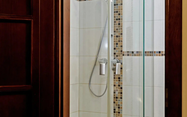 Szucha Apartments