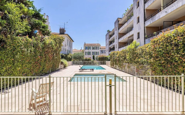 Charming 1 Bedroom Flat With Balcony/pool - Cannes