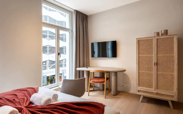 Stylishly Renovated Studio in Ghent s Lively Center