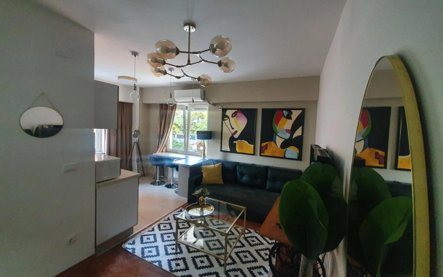 Central 2 bedroom apartment