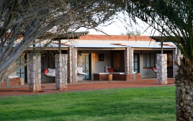Kalahari Anib Lodge