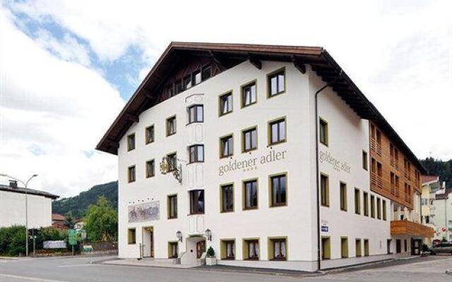 Goldener Adler Wattens