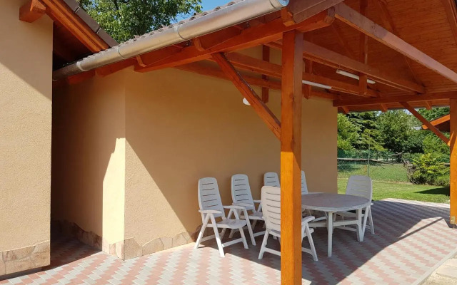 Dzsigoló Apartment