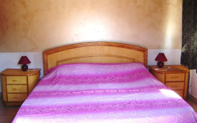 Holiday Home Sisan Near Beach & Pool
