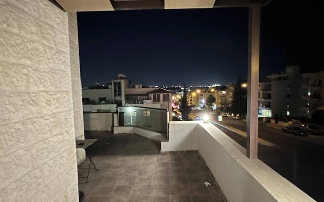 Abdoun Rooftop 2bedroom Kh&sh 02