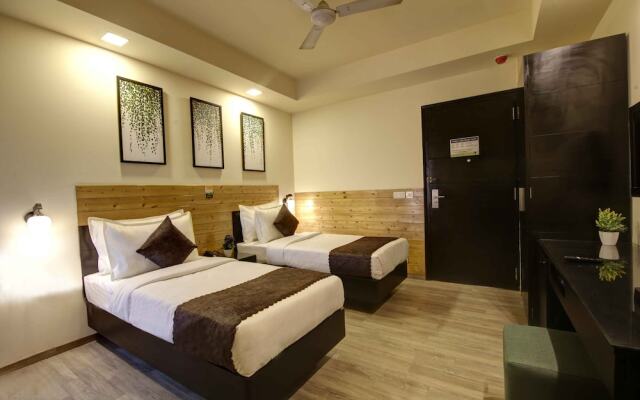 Saltstayz Select - Nehru Place & New Friends Colony