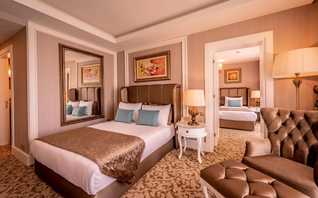 Vuni Palace Hotel