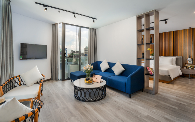 Haian Riverfront Hotel Da Nang