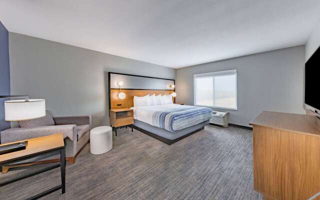 AmericInn by Wyndham International Falls