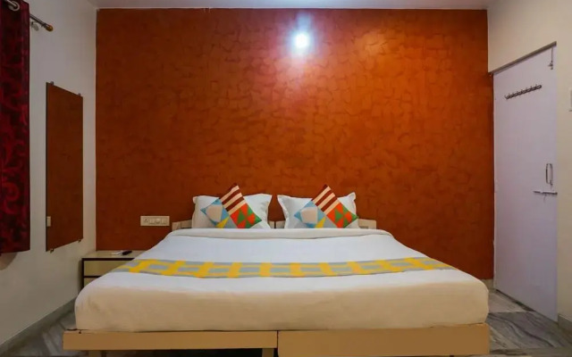 "Oyo Home 19648 Spacious Stay Near Wax Musuem"