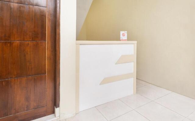 Oyo 2914 Teratai Guest House