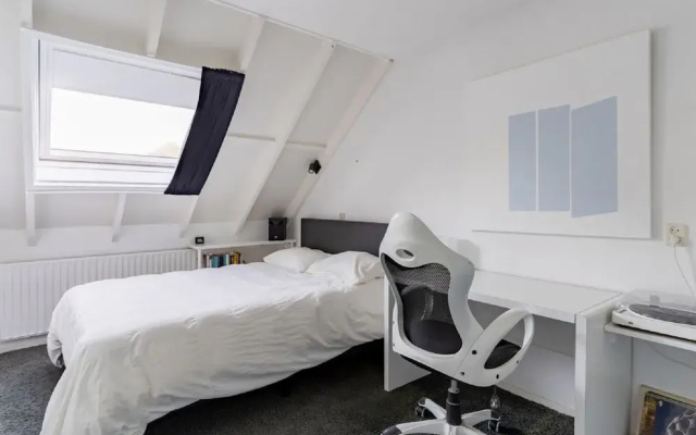 Apartment in Alkmaar With sea Beach