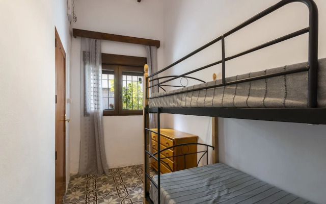 Casc Antic in Javea With 2 Bedrooms and 1 Bathrooms