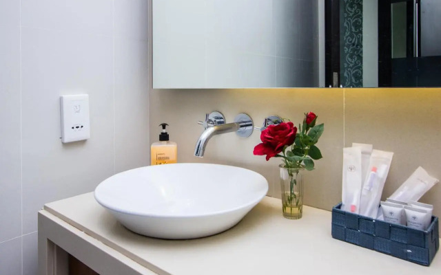 Penhome The Suite Straits Quay