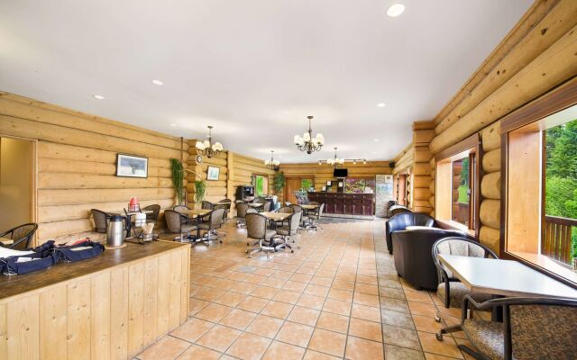 Kootenay Lakeview Resort, BW Signature Collection