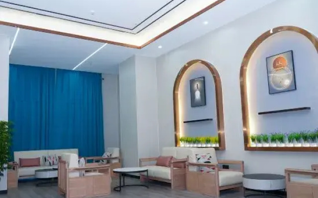 Urban Garden Hotel