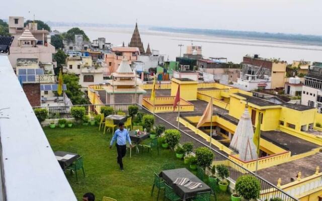 OYO Premium Assi Ghat