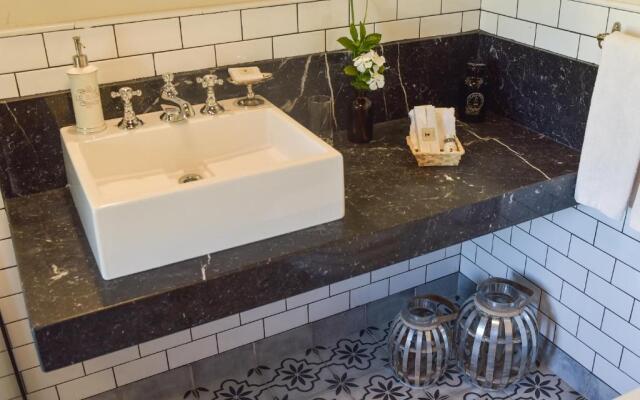 El Transito Hotel Boutique