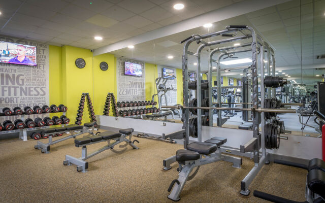 Springhill Court Conf Leisure and Spa