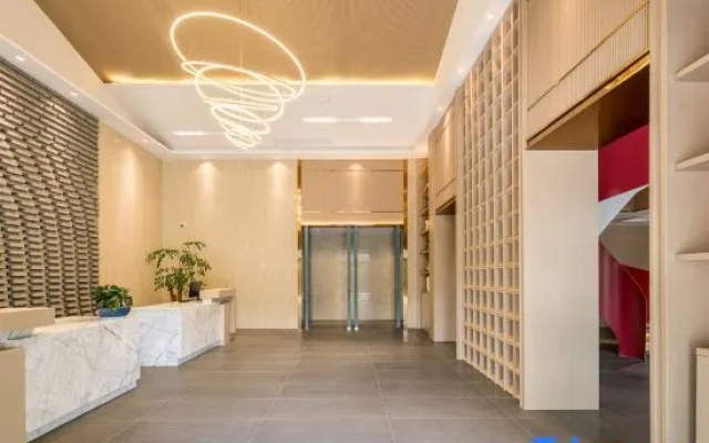 Rezen Hotel (Suqian Wanda Plaza Xiangwang East Road Branch)