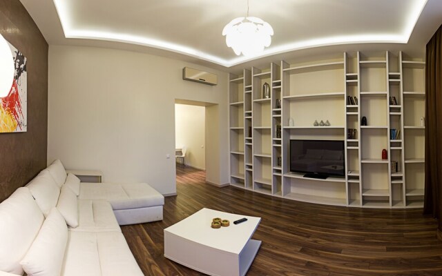 Best Kiev Apartment Centre Area