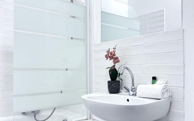 1609 B - Splendid family apartment