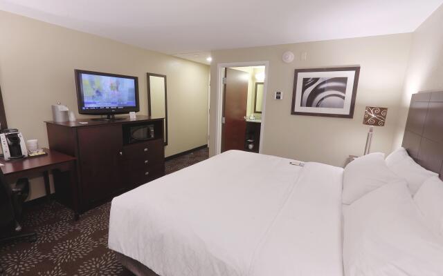 Holiday Inn Express & Suites Pittsburgh West - Greentree by IHG