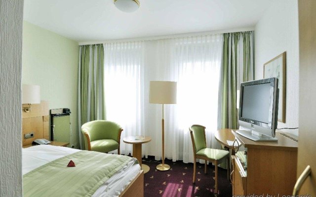 Отель TOP Hotel Esplanade Dortmund Германия, Дортмунд - 1 отзыв об отеле, цены и фото номеров - забронировать отель TOP Hotel Esplanade Dortmund онлайн комната для гостей