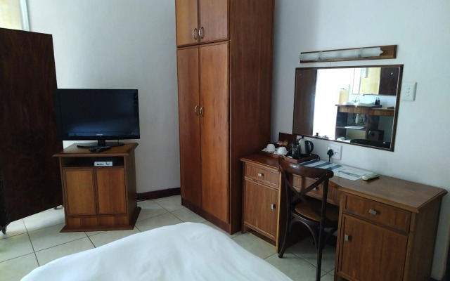 CANA Vineyard Guesthouse