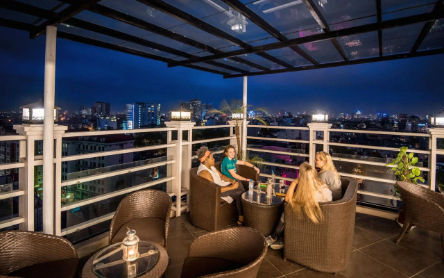 May De Ville Trendy Hotel & Spa