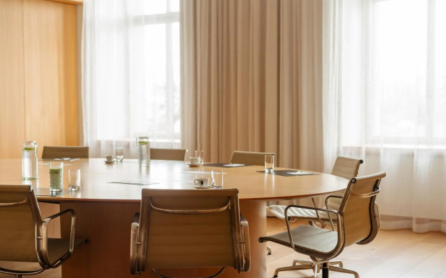 B2 Boutique Hotel + Spa