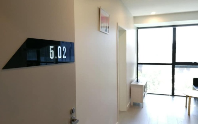WeMeet at Melbourne Center – Guest Rooms – Melbourne