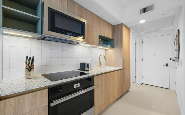 Panoramic City Views Studio in Miami