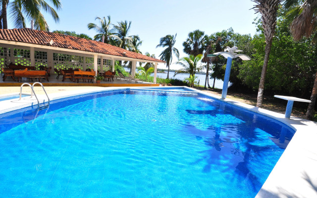 Best Night La Laguna Hotel