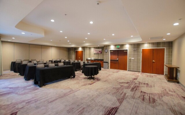 Courtyard Ventura Simi Valley