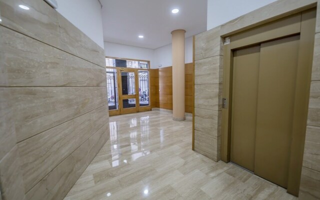 Luxury City Apartment