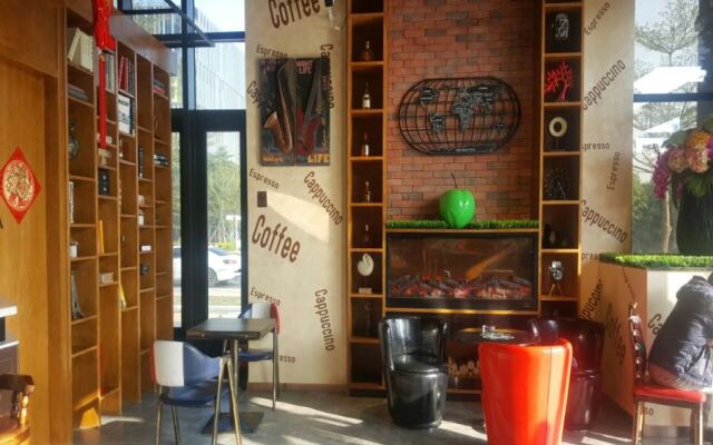 James Joyce Coffetel (Zhuhai Hengqin Port Chimelong Branch)