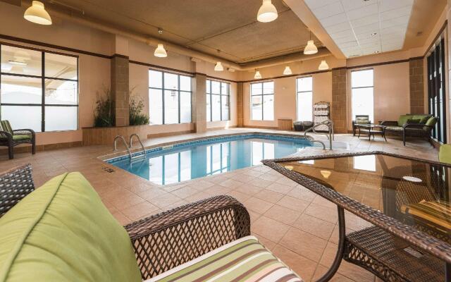 Quality Inn & Suites Levis