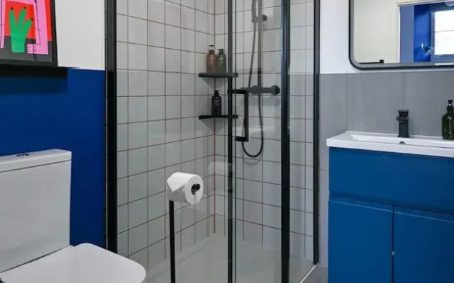 Large Ensuite Bedroom Close to Angel Shoreditch