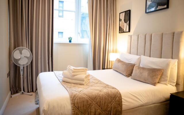 Spacious One Bedroom Apartment in Chancery Lane