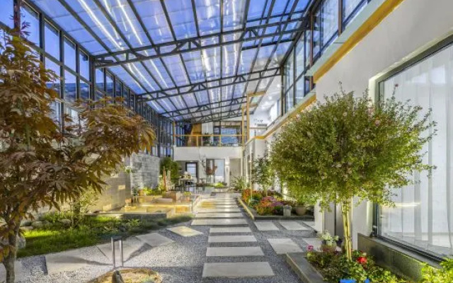 Yunguan Accord Homestay – Outside – Shangri-La