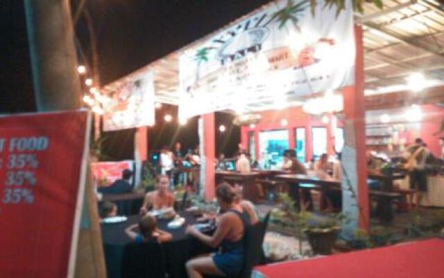 Made Roejas Homestay
