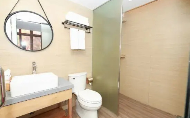 Taohuayuan Hotel