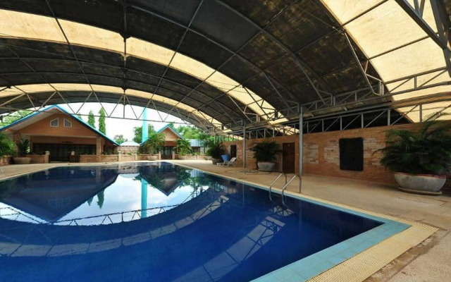 Chart Thip Resort