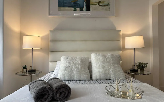 Oneluxstay At HWH LA Downtown
